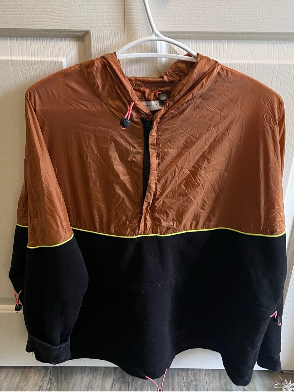Urban Outfitters Two-Tone Hooded Windbreaker - Brown & Black